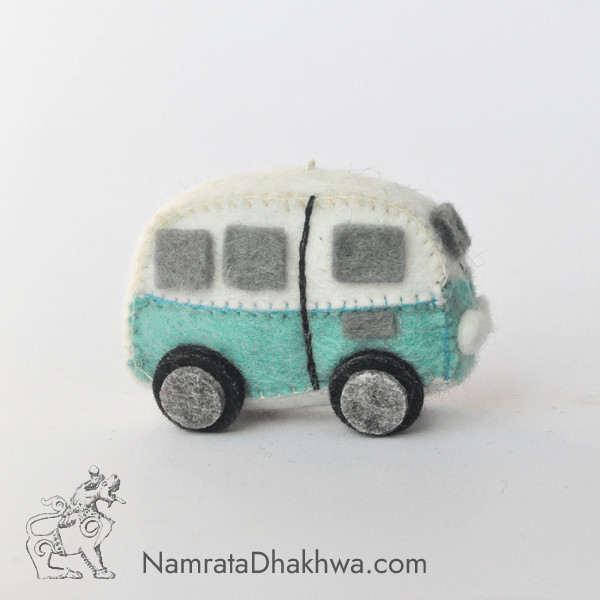 felt bus